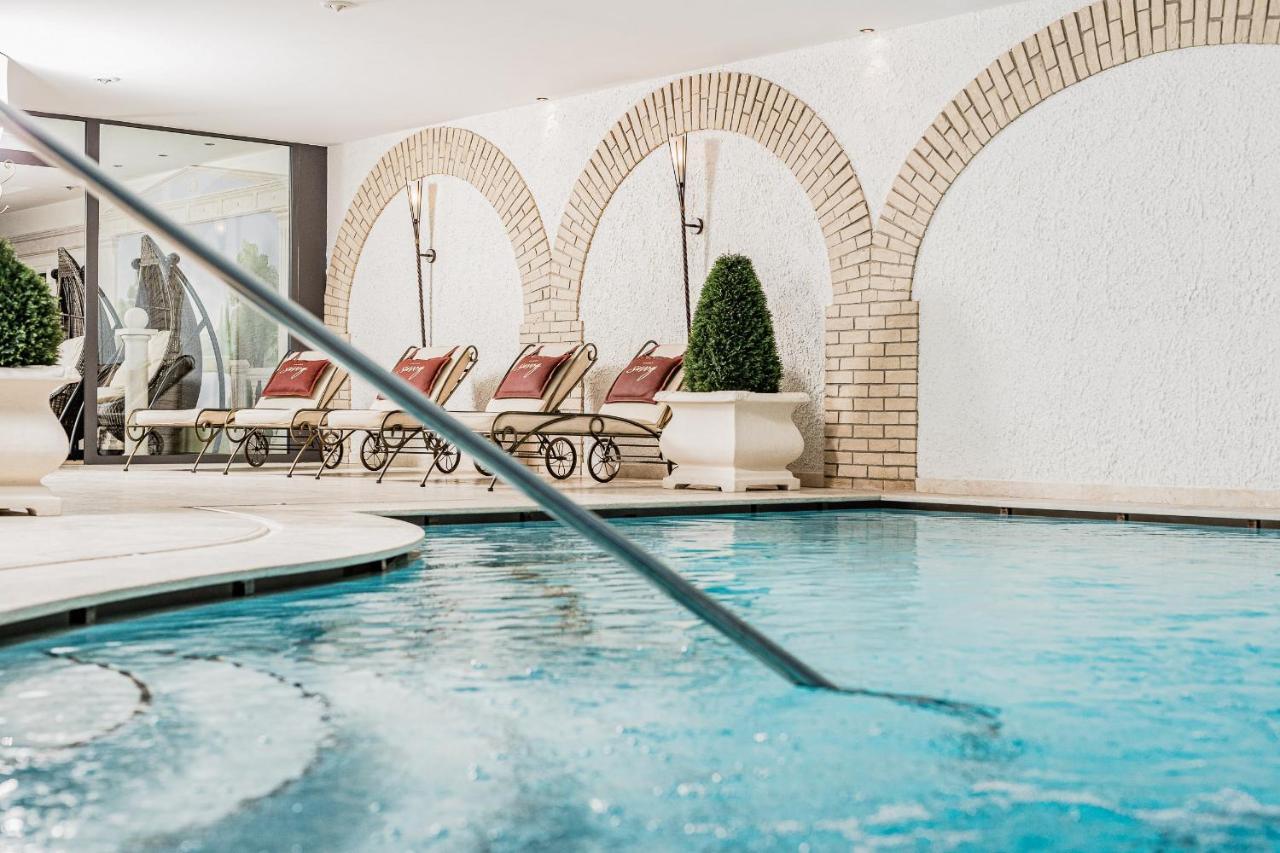 סלבה די ואל גרדנה Savoy Dolomites Luxury & Spa Hotel מראה חיצוני תמונה