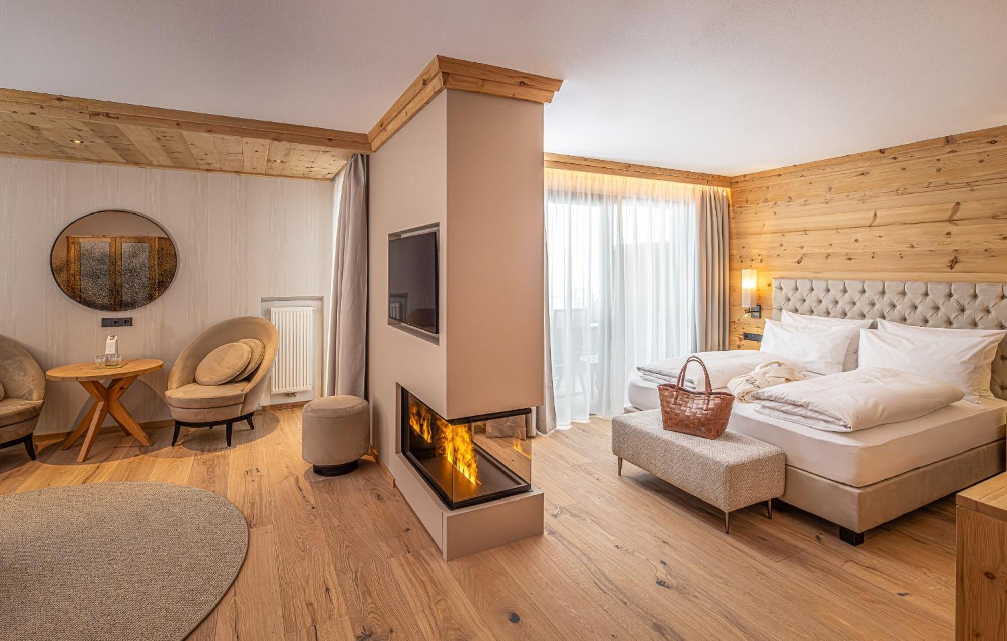 סלבה די ואל גרדנה Savoy Dolomites Luxury & Spa Hotel מראה חיצוני תמונה