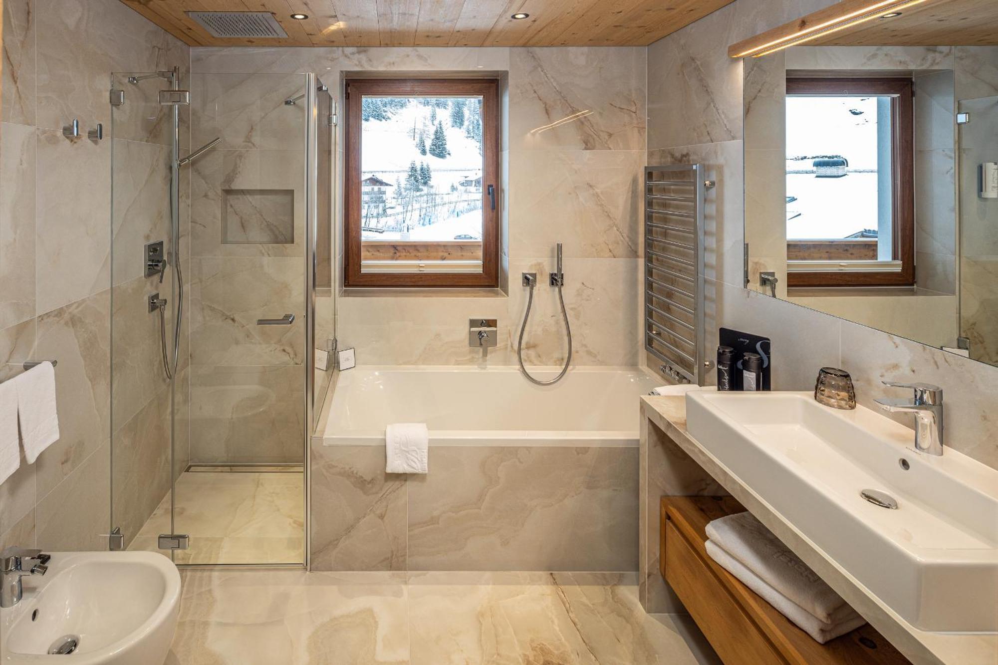 סלבה די ואל גרדנה Savoy Dolomites Luxury & Spa Hotel מראה חיצוני תמונה